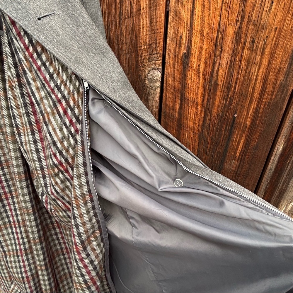 Michelle Stuart Gray Trench Coat and Belt with Zip-in Lining Size 14 - Picture 9 of 13